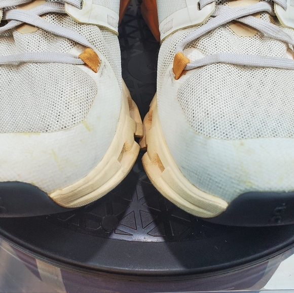 On Running Womens Cloud Flyer Running Training Shoes White Sand Orange SIZE 8 - Picture 14 of 14
